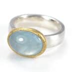 Silber-Feingoldring mit Aquamarin-Cabochon