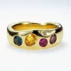 750er Gelbgold Ring mit 5 Familysteinen